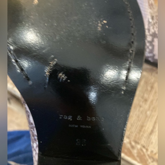 Rag & Bone Snakeskin Walker Boot Chelsea Ankle Bootie Leather Womens S-36 R-550$ - Picture 8 of 8